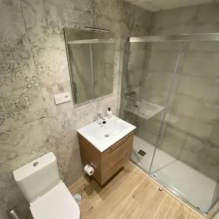 Piso Nuevo En A Pie De Playa Apartment *