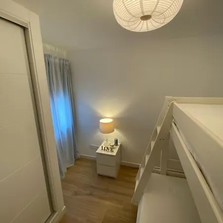 Piso Nuevo En A Pie De Playa Appartement